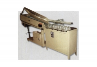Insulation roller bed pull machine